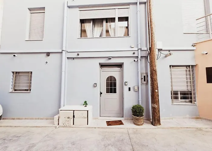 Anassa 6 City Center Studio